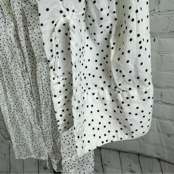 Beachlunchlounge White and Black Polka Dot Viscose Button Up Size Large - Picture 4 of 7